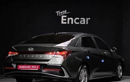 Hyundai Avante, 2023 год, 1 990 000 рублей, 2 фотография