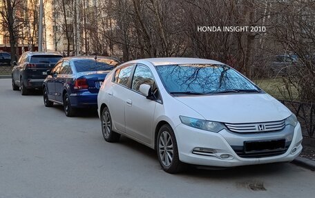 Honda Insight II рестайлинг, 2010 год, 750 000 рублей, 1 фотография