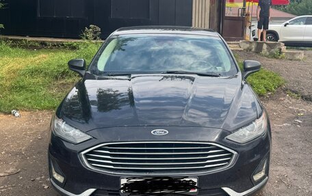 Ford Fusion (North America) II, 2019 год, 1 750 000 рублей, 1 фотография