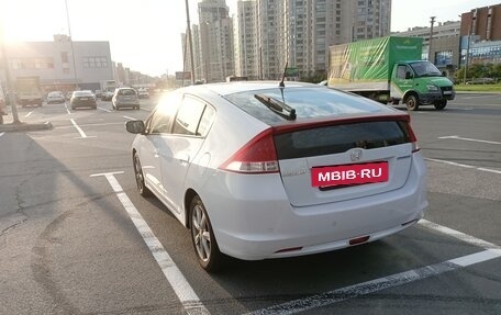 Honda Insight II рестайлинг, 2010 год, 750 000 рублей, 6 фотография