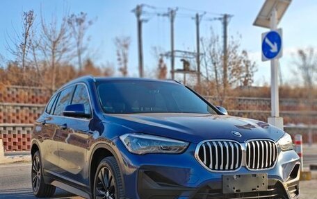 BMW X1, 2022 год, 2 450 000 рублей, 2 фотография