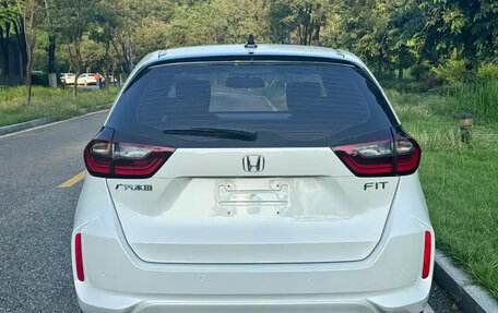 Honda Fit, 2023 год, 1 240 000 рублей, 5 фотография