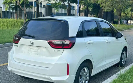 Honda Fit, 2023 год, 1 240 000 рублей, 3 фотография