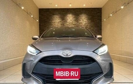 Toyota Yaris, 2023 год, 820 000 рублей, 3 фотография