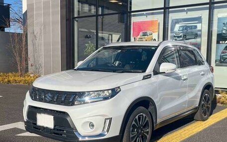 Suzuki Escudo IV, 2022 год, 1 370 000 рублей, 1 фотография