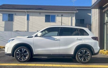 Suzuki Escudo IV, 2022 год, 1 370 000 рублей, 8 фотография