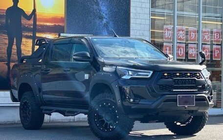 Toyota Hilux VIII, 2022 год, 4 470 000 рублей, 3 фотография