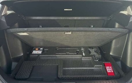 Suzuki Escudo IV, 2022 год, 1 370 000 рублей, 17 фотография