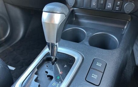 Toyota Hilux VIII, 2022 год, 4 470 000 рублей, 19 фотография