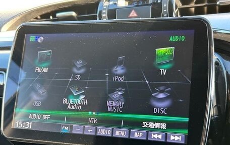 Toyota Hilux VIII, 2022 год, 4 470 000 рублей, 16 фотография