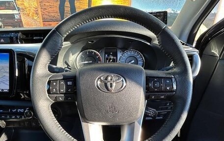 Toyota Hilux VIII, 2022 год, 4 470 000 рублей, 10 фотография