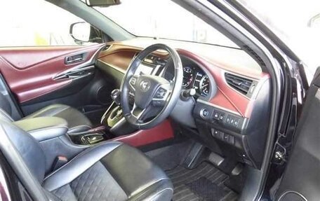 Toyota Harrier, 2019 год, 2 290 000 рублей, 6 фотография