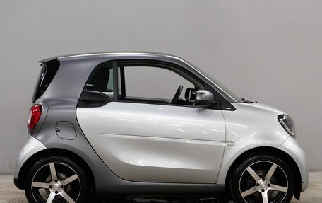 Smart Fortwo III, 2018 год, 1 250 000 рублей, 8 фотография