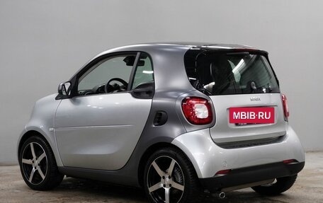 Smart Fortwo III, 2018 год, 1 250 000 рублей, 5 фотография
