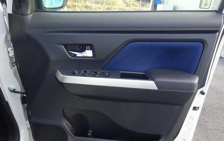 Toyota Tank I, 2020 год, 710 000 рублей, 21 фотография