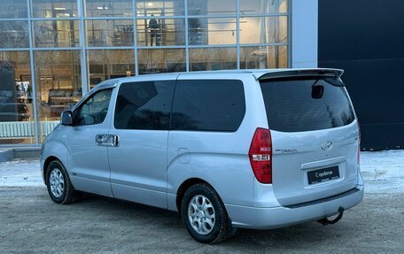 Hyundai Grand Starex Grand Starex I рестайлинг 2, 2008 год, 950 000 рублей, 3 фотография