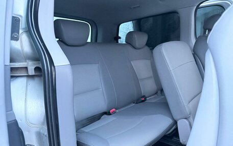 Hyundai Grand Starex Grand Starex I рестайлинг 2, 2008 год, 950 000 рублей, 11 фотография