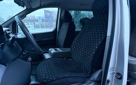 Hyundai Grand Starex Grand Starex I рестайлинг 2, 2008 год, 950 000 рублей, 9 фотография