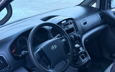 Hyundai Grand Starex Grand Starex I рестайлинг 2, 2008 год, 950 000 рублей, 14 фотография