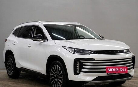 CheryExeed TXL, 2022 год, 1 900 000 рублей, 3 фотография