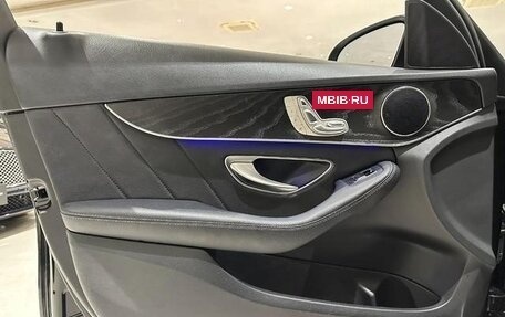 Mercedes-Benz C-Класс, 2017 год, 1 379 650 рублей, 27 фотография