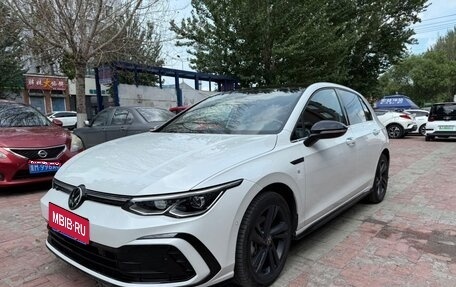 Volkswagen Golf VIII, 2022 год, 1 760 088 рублей, 1 фотография