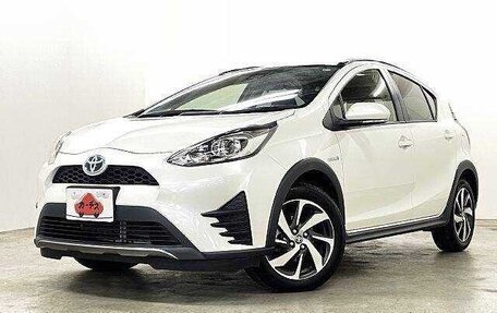 Toyota Aqua I, 2019 год, 925 000 рублей, 1 фотография