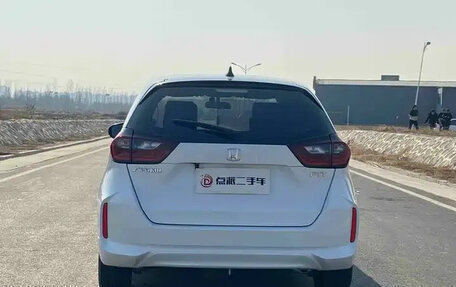 Honda Fit, 2022 год, 1 300 007 рублей, 6 фотография