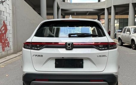 Honda Vezel, 2023 год, 1 750 008 рублей, 3 фотография