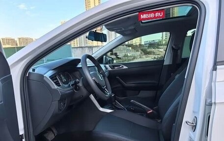 Volkswagen Polo, 2022 год, 1 350 000 рублей, 7 фотография