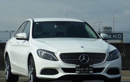 Mercedes-Benz C-Класс, 2018 год, 1 780 001 рублей, 2 фотография