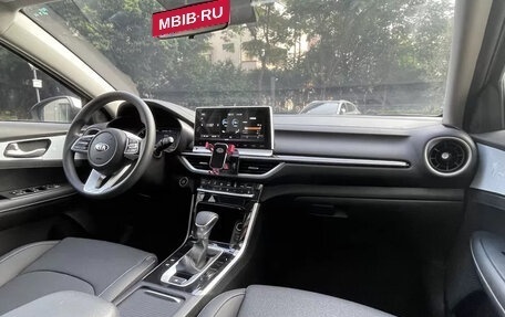 KIA K3, 2022 год, 1 560 001 рублей, 14 фотография