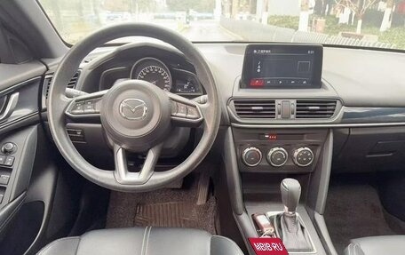 Mazda CX-4, 2021 год, 1 950 000 рублей, 8 фотография