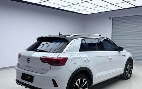 Volkswagen T-Roc I, 2022 год, 1 550 300 рублей, 5 фотография