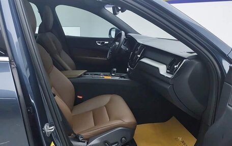 Volvo XC60 II, 2024 год, 4 330 325 рублей, 11 фотография