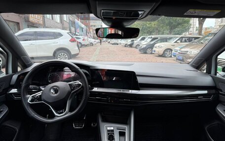 Volkswagen Golf VIII, 2022 год, 1 760 088 рублей, 8 фотография