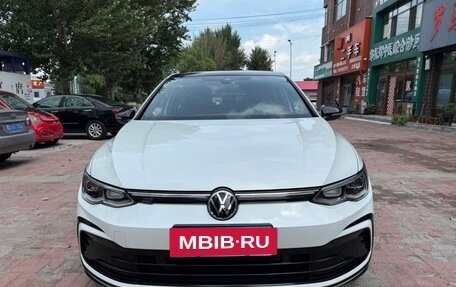 Volkswagen Golf VIII, 2022 год, 1 760 088 рублей, 2 фотография