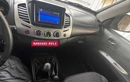 Mitsubishi L200 IV рестайлинг, 2014 год, 1 500 000 рублей, 11 фотография