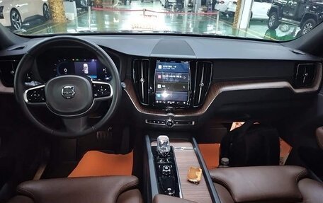 Volvo XC60 II, 2024 год, 4 340 325 рублей, 11 фотография