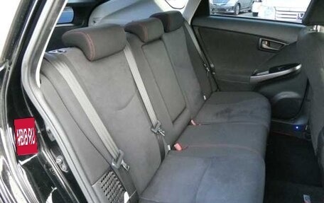 Toyota Prius, 2013 год, 952 000 рублей, 10 фотография