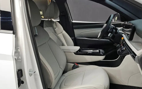 Hyundai Tucson, 2025 год, 4 390 000 рублей, 10 фотография