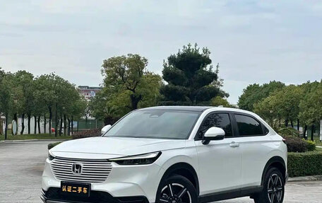 Honda Vezel, 2023 год, 1 850 001 рублей, 1 фотография