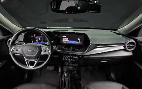 Chevrolet Trax, 2023 год, 2 430 000 рублей, 7 фотография