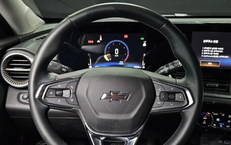 Chevrolet Trax, 2023 год, 2 430 000 рублей, 13 фотография