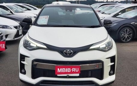 Toyota C-HR I рестайлинг, 2021 год, 1 210 000 рублей, 2 фотография