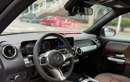 Mercedes-Benz GLB, 2022 год, 3 240 001 рублей, 9 фотография