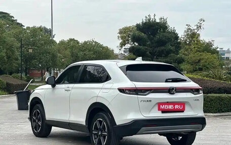 Honda Vezel, 2023 год, 1 850 001 рублей, 9 фотография