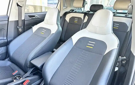 Volkswagen Polo, 2022 год, 1 250 001 рублей, 15 фотография