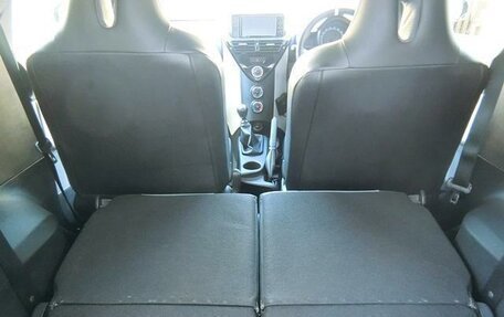 Toyota iQ, 2013 год, 710 000 рублей, 19 фотография