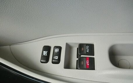 Toyota iQ, 2013 год, 710 000 рублей, 15 фотография